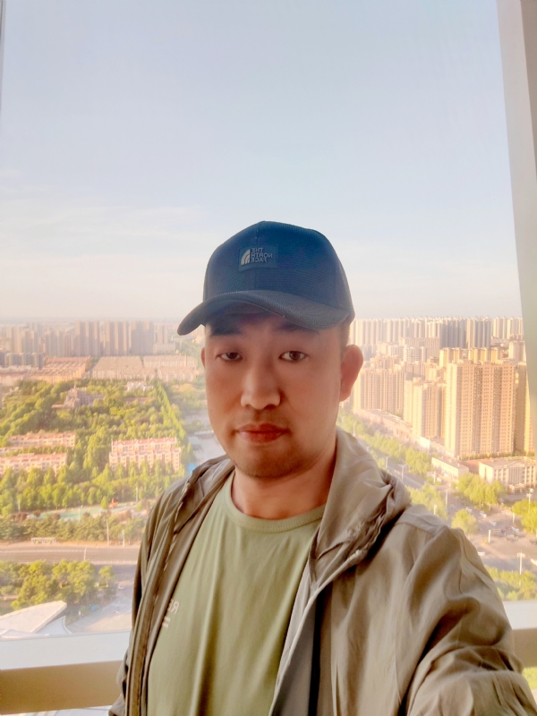 勇攀高峰的第一张照片--潍坊交友中心
